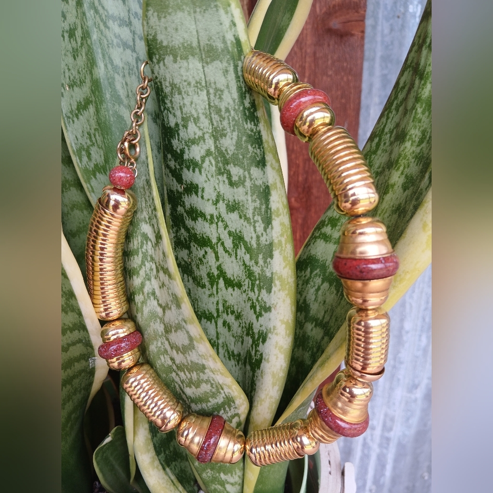 Vintage CHOKER necklace gold Tone Tribal Inspired Enamel